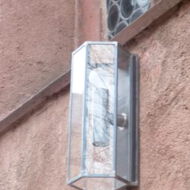 Neue, moderne Außenlampe
